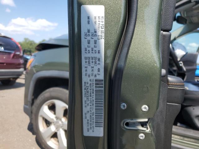 3C4NJDBB1KT818271 - 2019 JEEP COMPASS LATITUDE GREEN photo 13