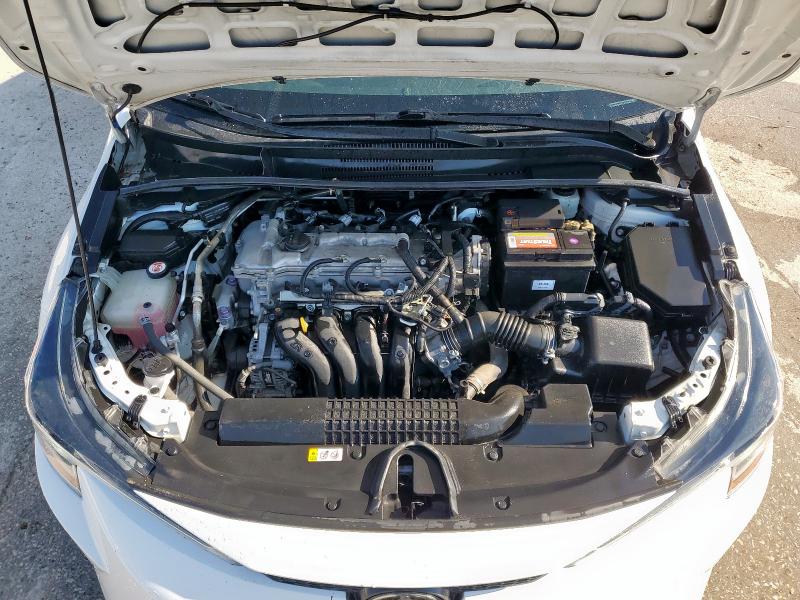 5YFHPRAE6LP020647 - 2020 TOYOTA COROLLA LE WHITE photo 11