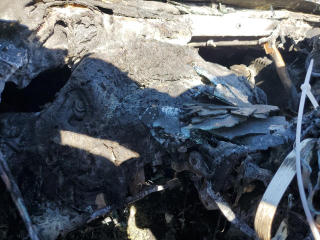 JH4DC4356YS000493 - 2000 ACURA INTEGRA LS WHITE photo 9