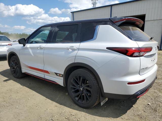 JA4J4VA88RZ070052 - 2024 MITSUBISHI OUTLANDER SE WHITE photo 2