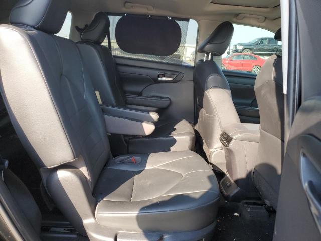 5TDGZRAH8LS512152 - 2020 TOYOTA HIGHLANDER XLE BLACK photo 10