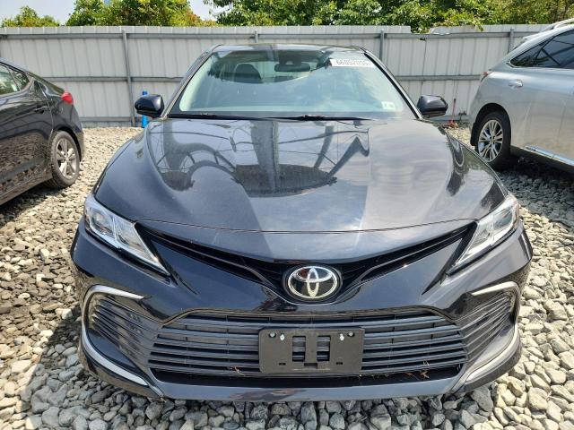 4T1C11AK8MU473607 - 2021 TOYOTA CAMRY LE Qara foto 5