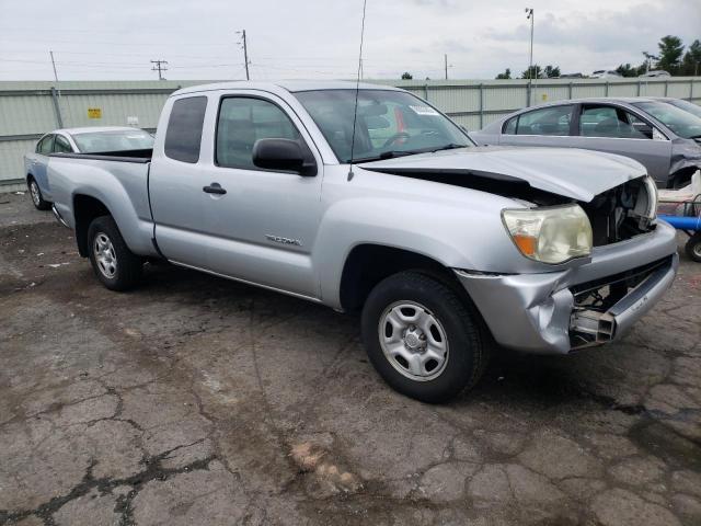 5TETX22NX8Z585436 - 2008 TOYOTA TACOMA ACCESS CAB ვერცხლისფერი ფოტო 4