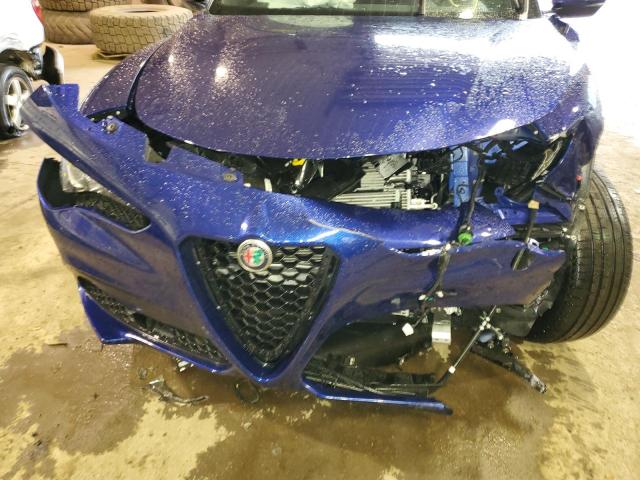 ZASPAKBN9N7D39328 - 2022 ALFA ROMEO STELVIO TI BLUE photo 9