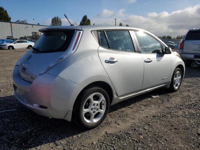 1N4AZ0CP4DC401435 - 2013 NISSAN LEAF S SILVER photo 3