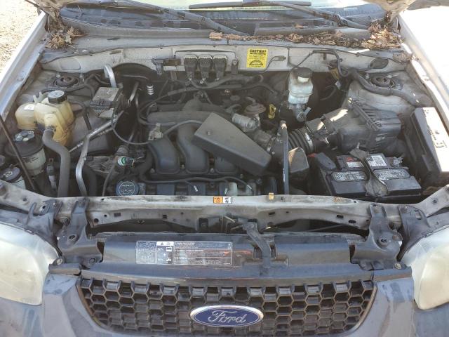 1FMYU93125KD27667 - 2005 FORD ESCAPE XLT WHITE photo 12