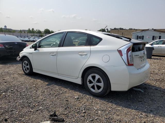 JTDKN3DU8F1983036 - 2015 TOYOTA PRIUS WHITE photo 2