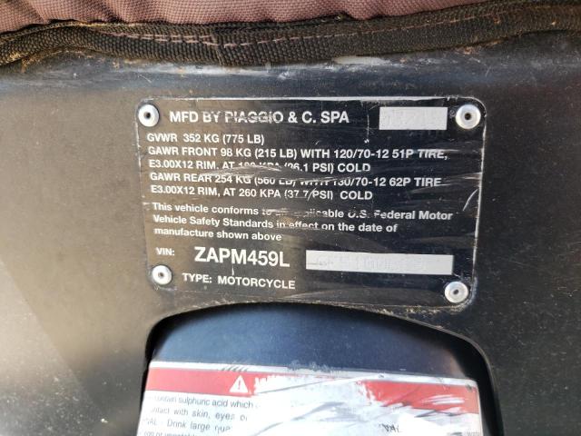 ZAPM459L6F5100680 - 2015 VESPA GTS 300 SUPER BLACK photo 10