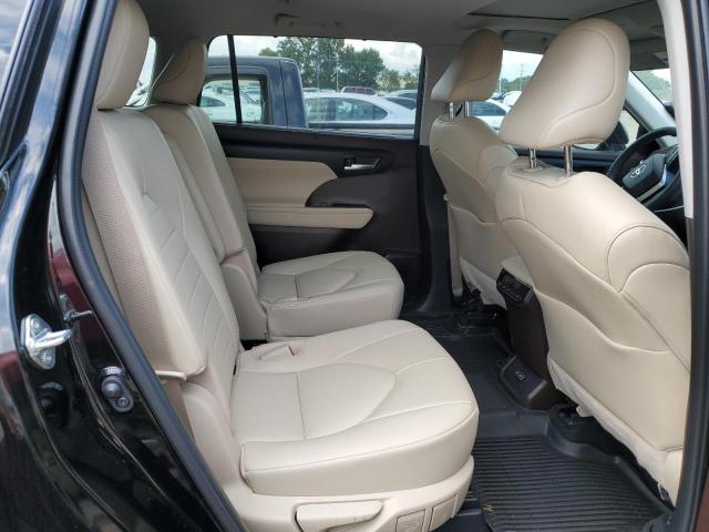 5TDGZRAH9NS555918 - 2022 TOYOTA HIGHLANDER XLE BLACK photo 11