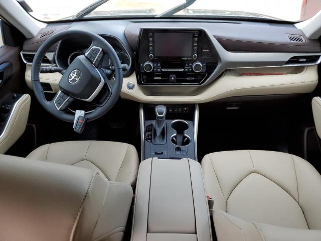 5TDGZRAH9NS555918 - 2022 TOYOTA HIGHLANDER XLE BLACK photo 8