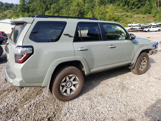 JTERU5JR6P6159159 - 2023 TOYOTA 4RUNNER SE GRAY photo 3