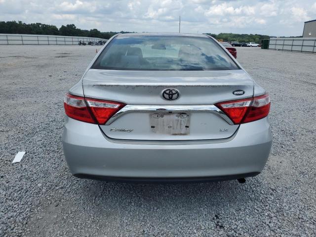 4T4BF1FK7GR570846 - 2016 TOYOTA CAMRY LE SILVER photo 6