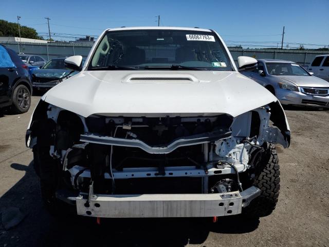 JTEBU5JR2J5562506 - 2018 TOYOTA 4RUNNER SR5/SR5 PREMIUM 白色 照片 5