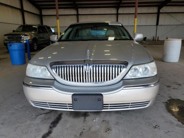 1LNHM82V37Y622114 - 2007 LINCOLN TOWN CAR SIGNATURE LIMITED SILVER photo 5