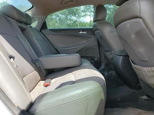 5NPEC4AB2CH441771 - 2012 HYUNDAI SONATA SE 银色 照片 10