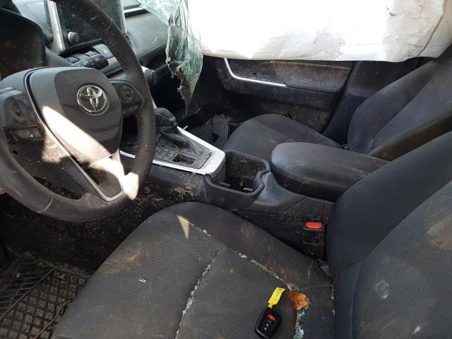 2T3R1RFV8PC324963 - 2023 TOYOTA RAV4 XLE WHITE photo 7