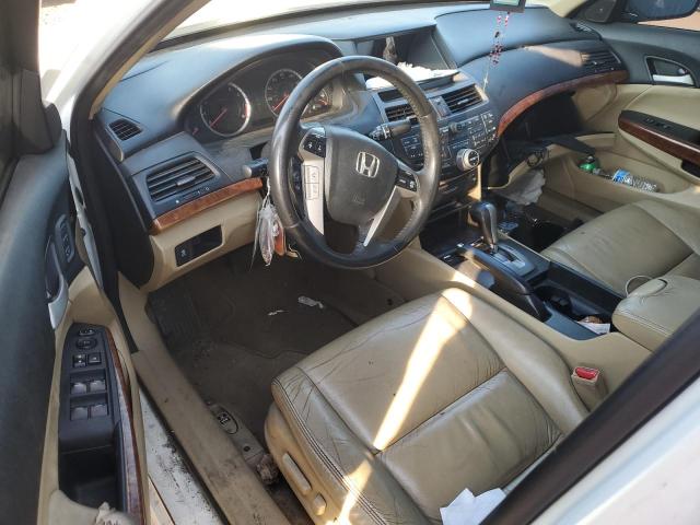 1HGCP3F87CA024013 - 2012 HONDA ACCORD EXL WHITE photo 8