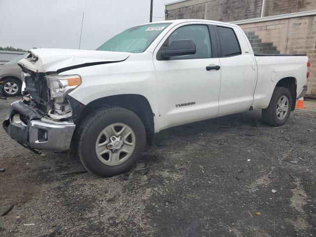 5TFUM5F11GX068134 - 2016 TOYOTA TUNDRA DOUBLE CAB SR/SR5 WHITE photo 1