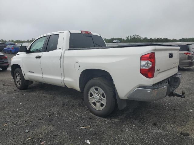 5TFUM5F11GX068134 - 2016 TOYOTA TUNDRA DOUBLE CAB SR/SR5 WHITE photo 2