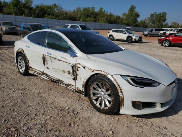 5YJSA1E24GF174817 - 2016 TESLA MODEL S 白色 照片 4