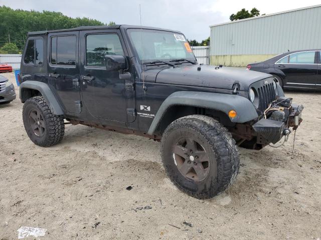 1J4GA391X8L601784 - 2008 JEEP WRANGLER U X BLACK photo 4