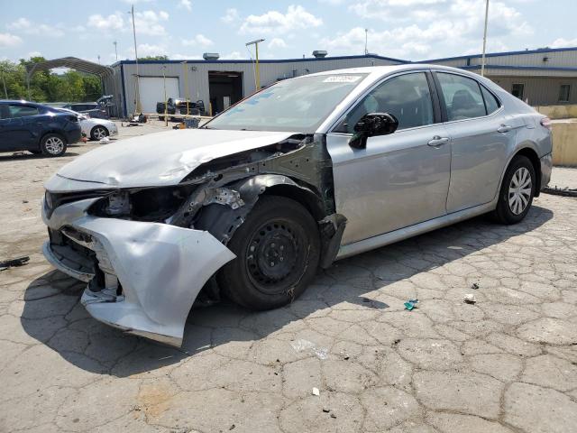 4T1C31AK6LU535580 - 2020 TOYOTA CAMRY LE SILVER photo 1