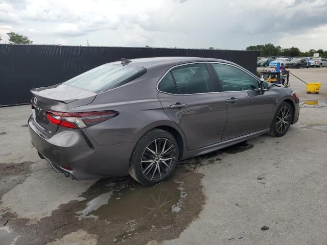 4T1G11AK1RU206561 - 2024 TOYOTA CAMRY SE NIGHT SHADE GRAY photo 3