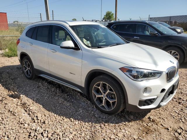 WBXHT3C38J5L25505 - 2018 BMW X1 XDRIVE28I WHITE photo 4