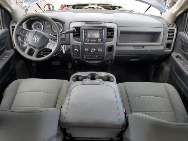 3C6UR5CL6JG256366 - 2018 RAM 2500 ST Schwarz Foto 8