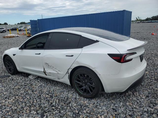 5YJ3E1EBXRF843832 - 2024 TESLA MODEL 3 თეთრი ფოტო 2