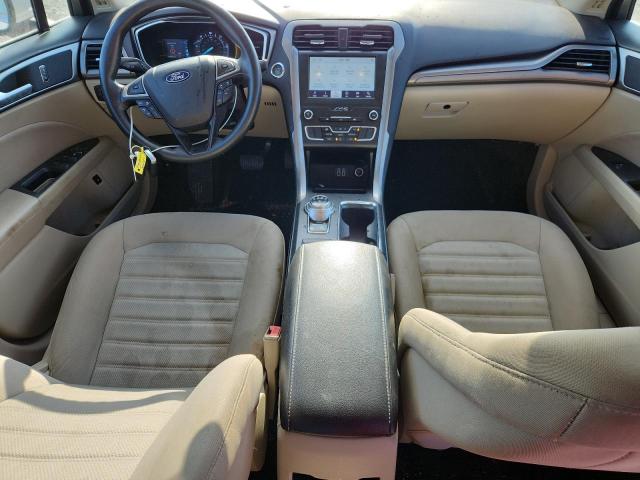 3FA6P0LU1KR242003 - 2019 FORD FUSION SE Weiß Foto 8