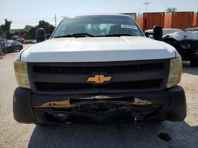 1GCSKPE36AZ239080 - 2010 CHEVROLET SILVERADO K1500 WHITE photo 5