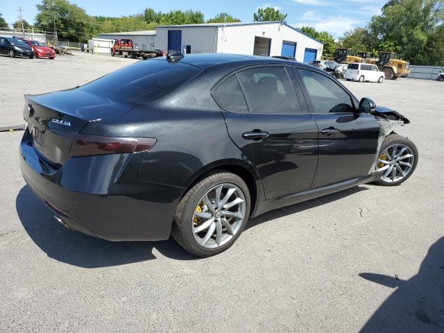 ZARFAEDN0H7557073 - 2017 ALFA ROMEO GIULIA Q4 შავი ფოტო 3