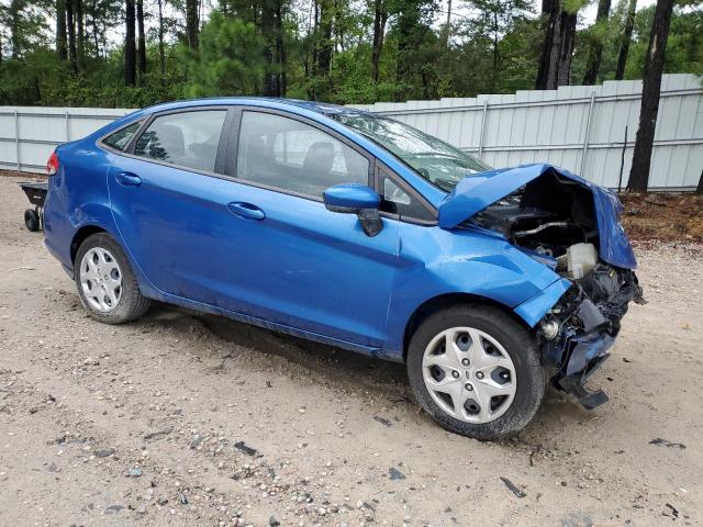 3FADP4BJ8BM166606 - 2011 FORD FIESTA SE BLUE photo 4