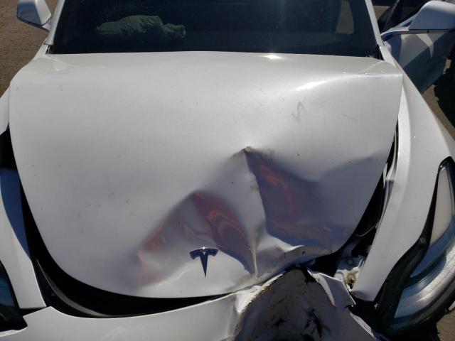 5YJ3E1EA7JF047356 - 2018 TESLA MODEL 3 Ақ фото 11