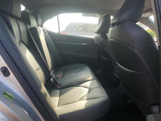 4T1F31AKXMU025554 - 2021 TOYOTA CAMRY XLE SILVER photo 10