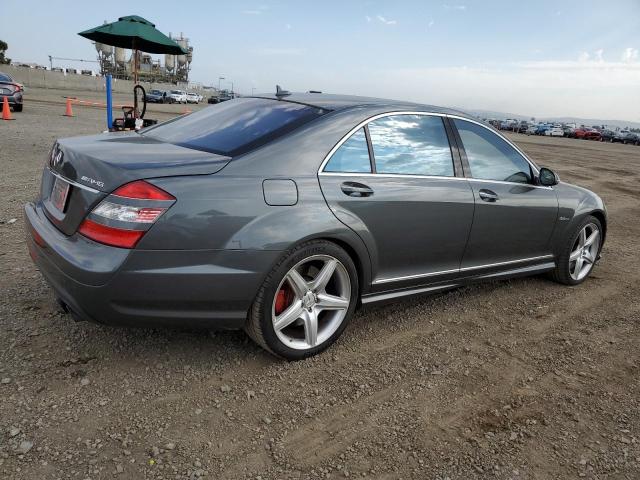 WDDNG77X29A274813 - 2009 MERCEDES-BENZ S 63 AMG GRAY photo 3