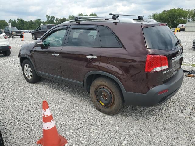 5XYKT3A19BG050501 - 2011 KIA SORENTO BASE BURGUNDY photo 2