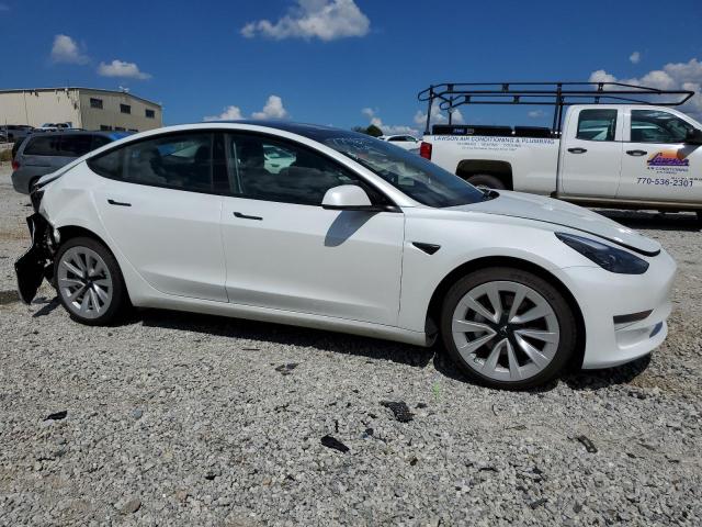 5YJ3E1EA1NF349036 - 2022 TESLA MODEL 3 WHITE photo 4