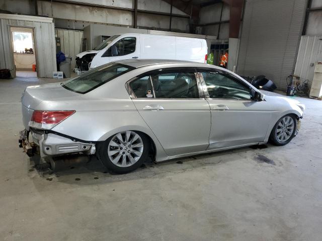 1HGCP26428A027254 - 2008 HONDA ACCORD LXP SILVER photo 3