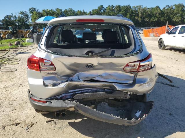 WVGBV7AX2HW511888 - 2017 VOLKSWAGEN TIGUAN S SILVER photo 6