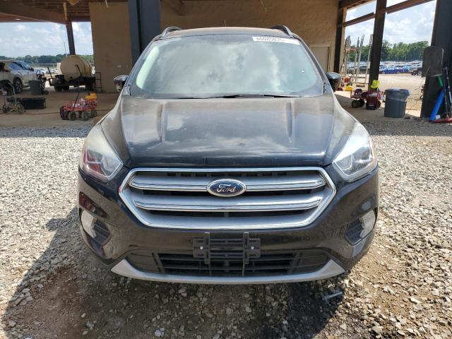 1FMCU0HD4JUC56463 - 2018 FORD ESCAPE SEL Schwarz Foto 5