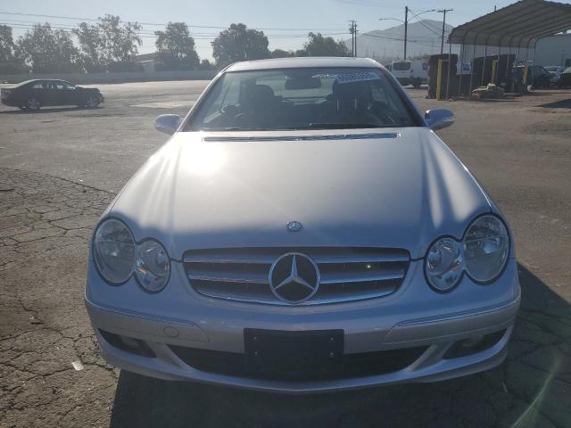 WDBTJ56H38F244219 - 2008 MERCEDES-BENZ CLK 350 SILVER photo 5