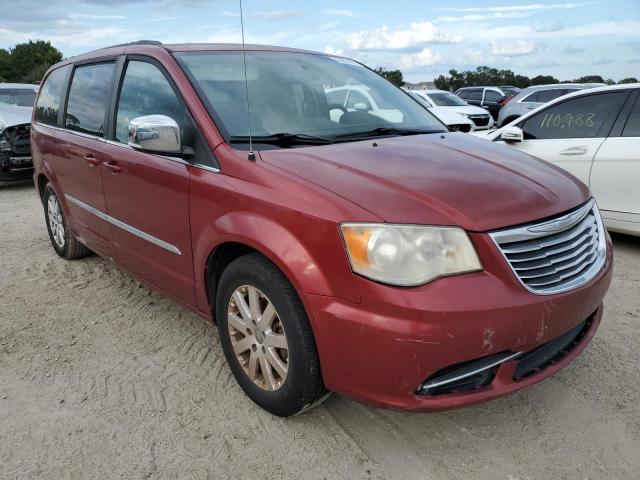 2A4RR8DG4BR713201 - 2011 CHRYSLER TOWN & COU TOURING L RED photo 4