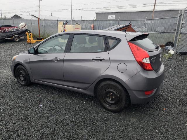 KMHCT5AE0FU198975 - 2015 HYUNDAI ACCENT GS GRAY photo 2