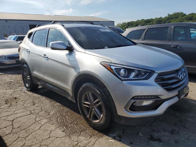 5XYZU3LB0HG415500 - 2017 HYUNDAI SANTA FE S SILVER photo 4