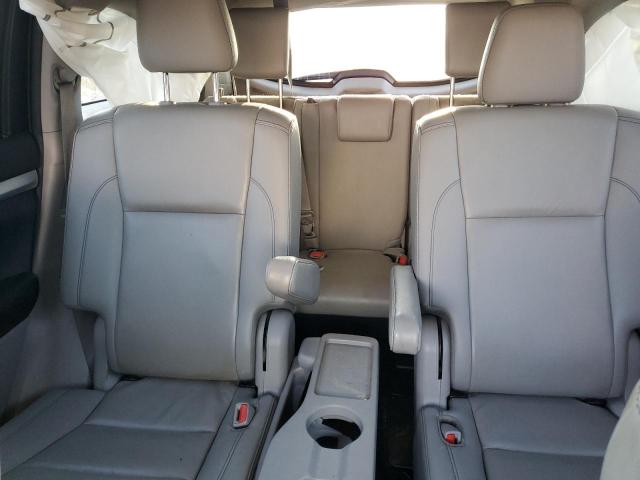 5TDJZRFH4KS735222 - 2019 TOYOTA HIGHLANDER SE Белый фото 10