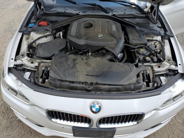 WBA8D9G53JNU70604 - 2018 BMW 330 XI WHITE photo 11