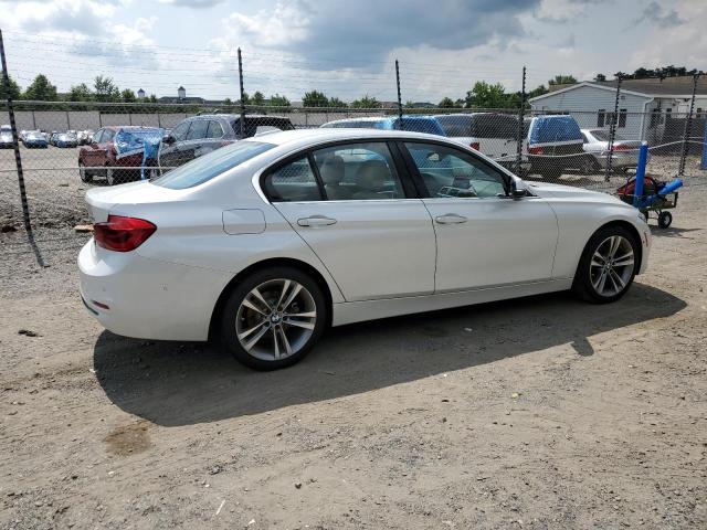 WBA8D9G53JNU70604 - 2018 BMW 330 XI WHITE photo 3