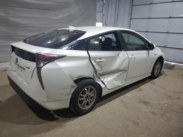 JTDKBRFUXG3504517 - 2016 TOYOTA PRIUS WHITE photo 3